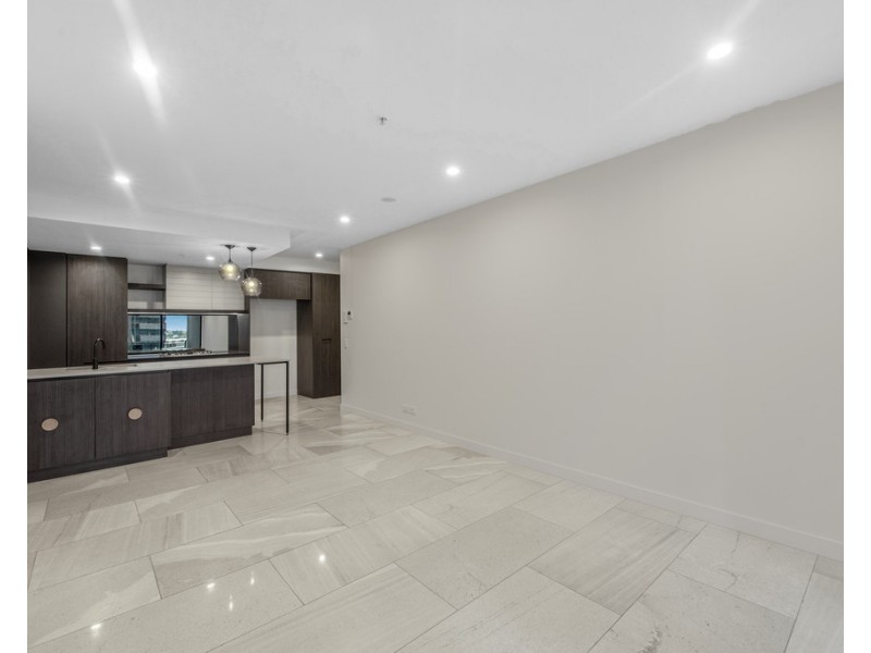 808/71 Doggett Street, Newstead QLD 4006