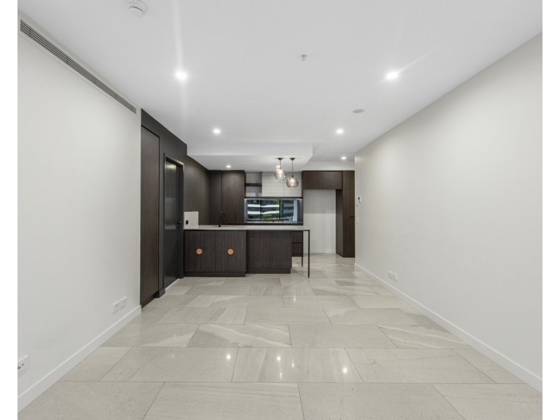 808/71 Doggett Street, Newstead QLD 4006