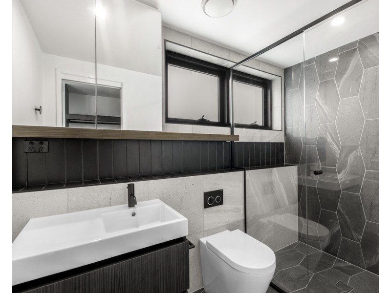 808/71 Doggett Street, Newstead QLD 4006