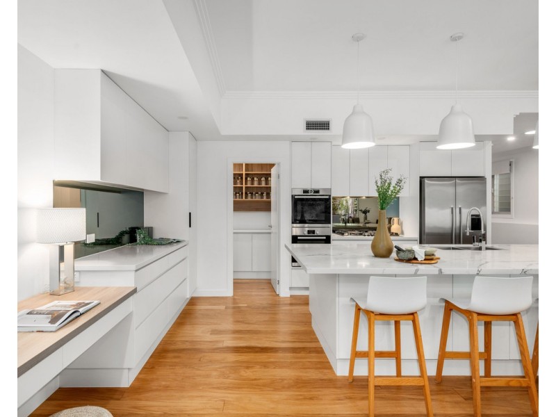 8 Croydon Road, Paddington QLD 4064