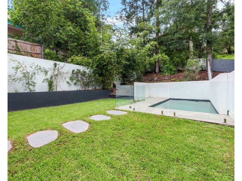 8 Croydon Road, Paddington QLD 4064