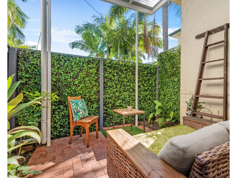 4/28 Hazlewood Street, New Farm QLD 4005