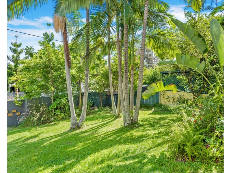 4/28 Hazlewood Street, New Farm QLD 4005