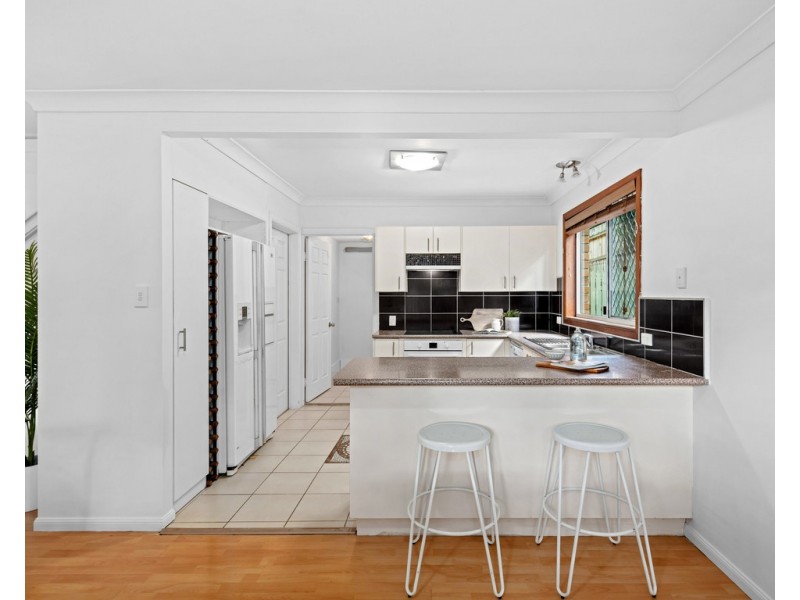 4/4 Key Street, Morningside QLD 4170