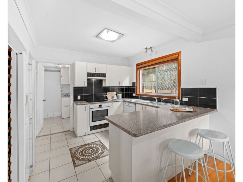 4/4 Key Street, Morningside QLD 4170