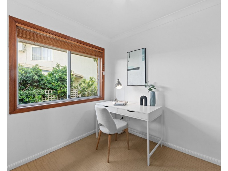 4/4 Key Street, Morningside QLD 4170