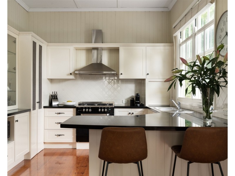 49 Thomas Street, Auchenflower QLD 4066