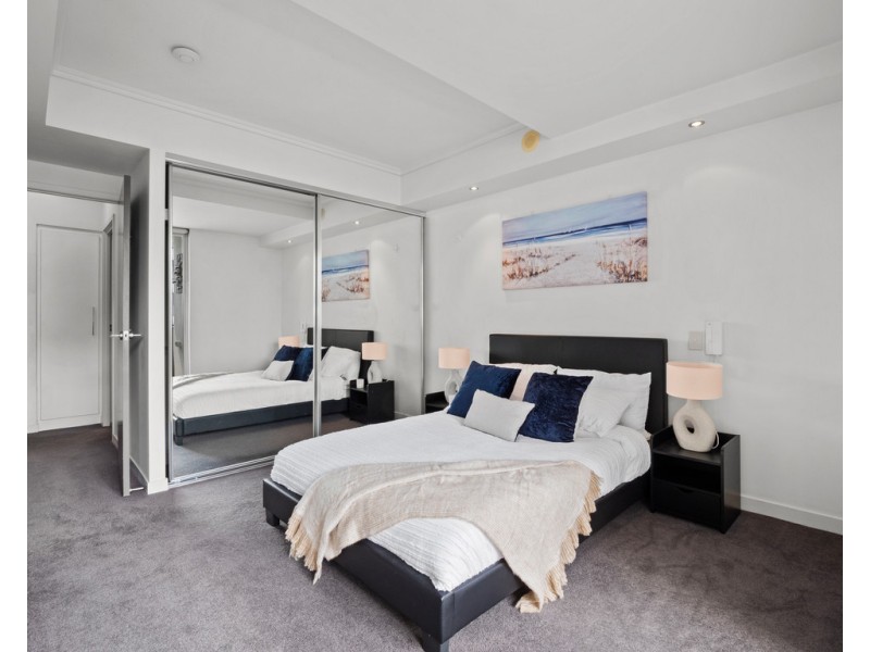 818/43 Hercules Street, Hamilton QLD 4007