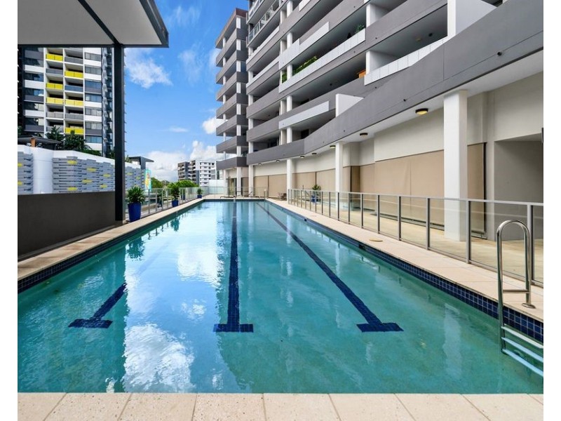 818/43 Hercules Street, Hamilton QLD 4007