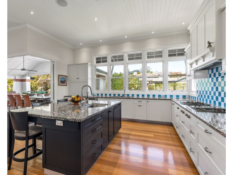 5 Mayfield Street, Ascot QLD 4007