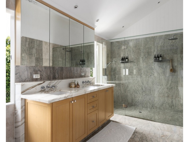 5 Mayfield Street, Ascot QLD 4007