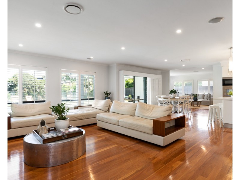 12 Blaikie Street, Hendra QLD 4011