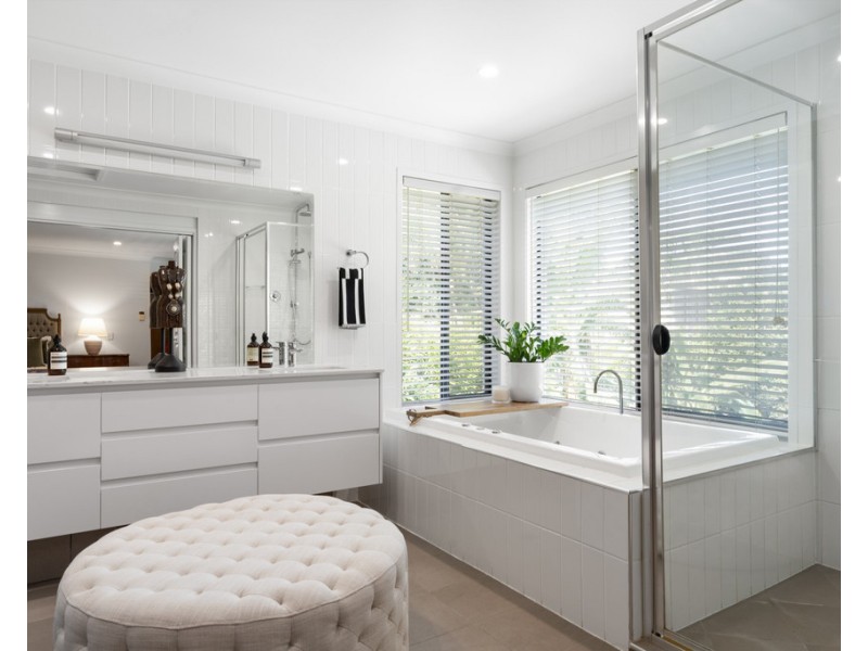 12 Blaikie Street, Hendra QLD 4011