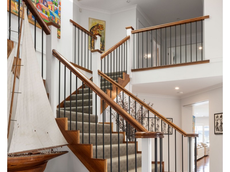 12 Blaikie Street, Hendra QLD 4011