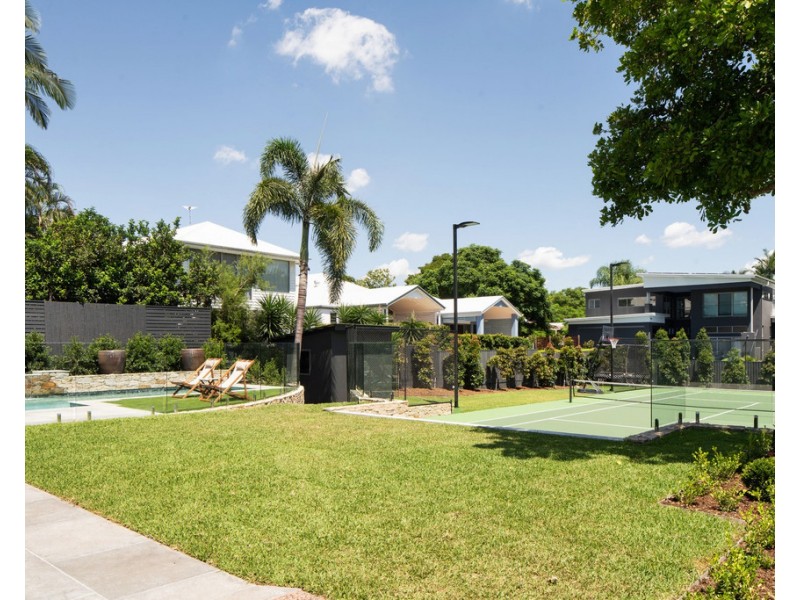 12 Blaikie Street, Hendra QLD 4011