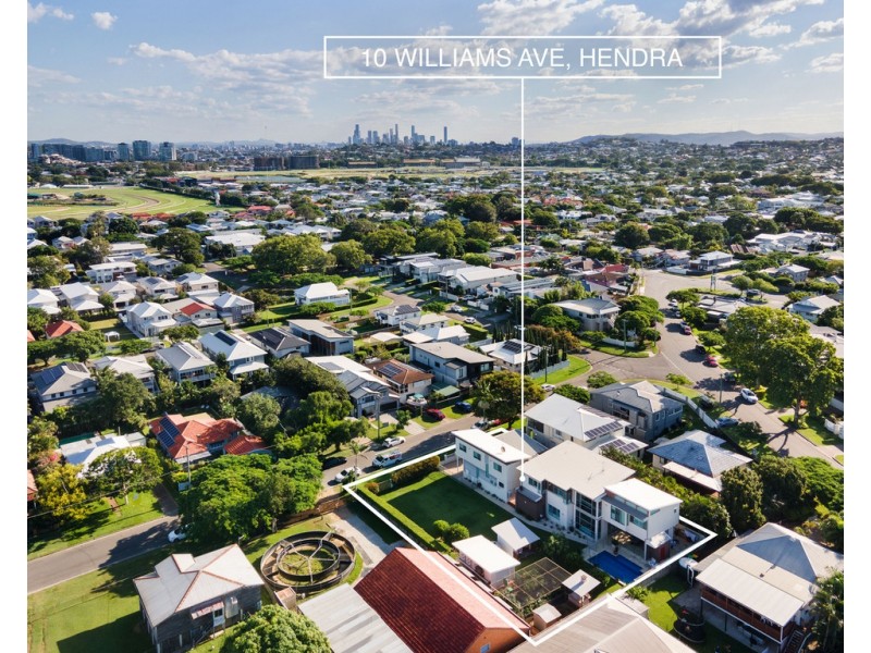 10 Williams Avenue, Hendra QLD 4011