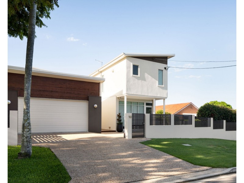 10 Williams Avenue, Hendra QLD 4011