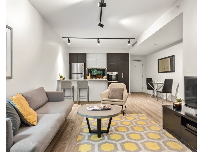 1006/9 Edmondstone Street, South Brisbane QLD 4101