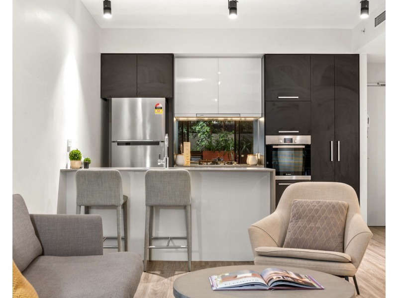 1006/9 Edmondstone Street, South Brisbane QLD 4101