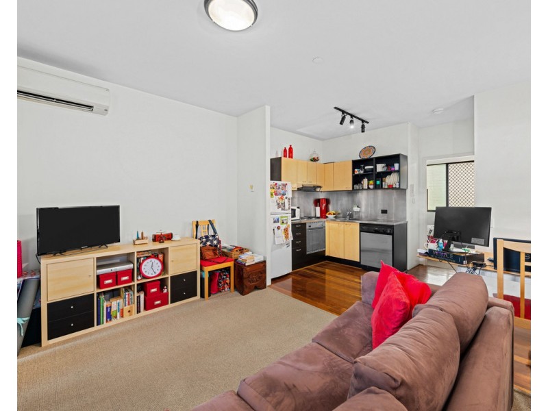 21/139 Commercial Road, Teneriffe QLD 4005