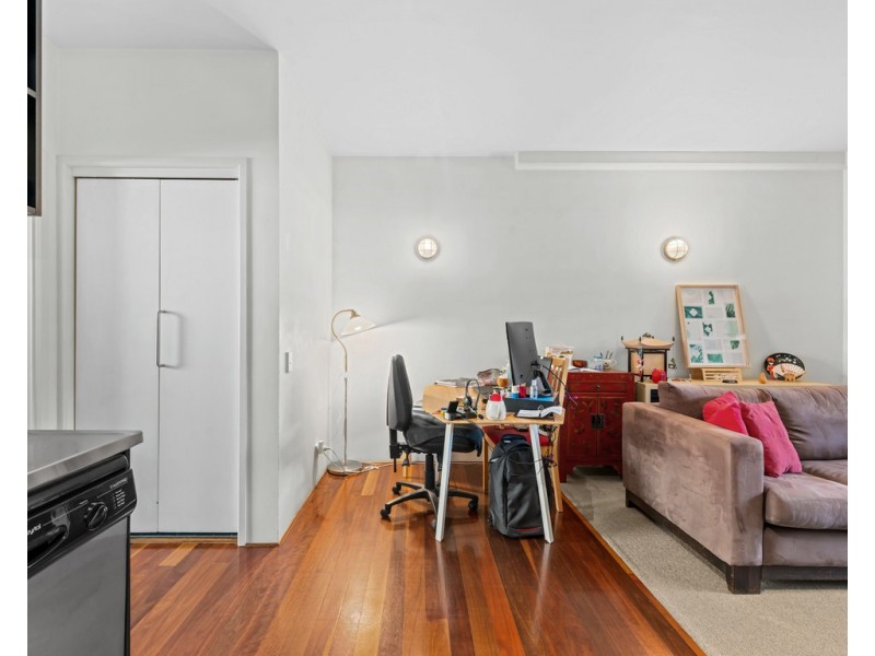 21/139 Commercial Road, Teneriffe QLD 4005