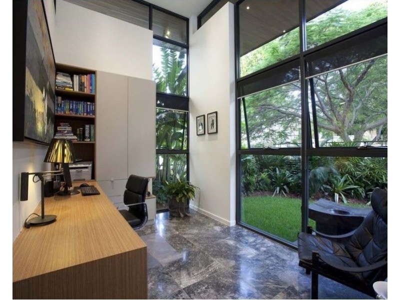 39B Castlebar Street, Kangaroo Point QLD 4169