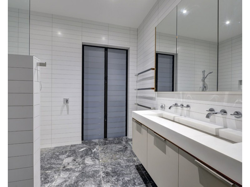 39B Castlebar Street, Kangaroo Point QLD 4169