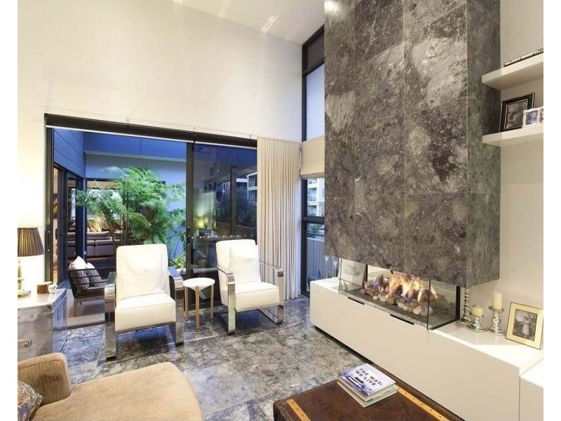 39B Castlebar Street, Kangaroo Point QLD 4169