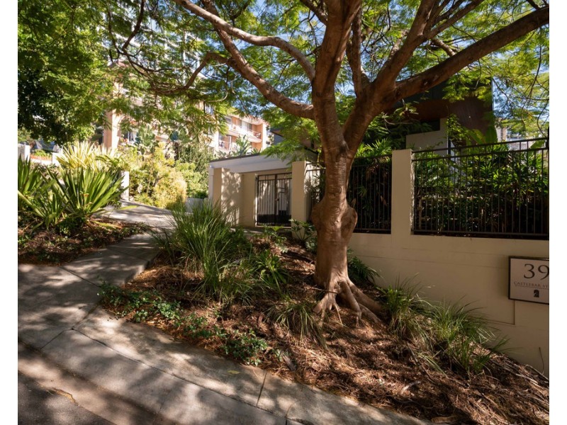 39B Castlebar Street, Kangaroo Point QLD 4169