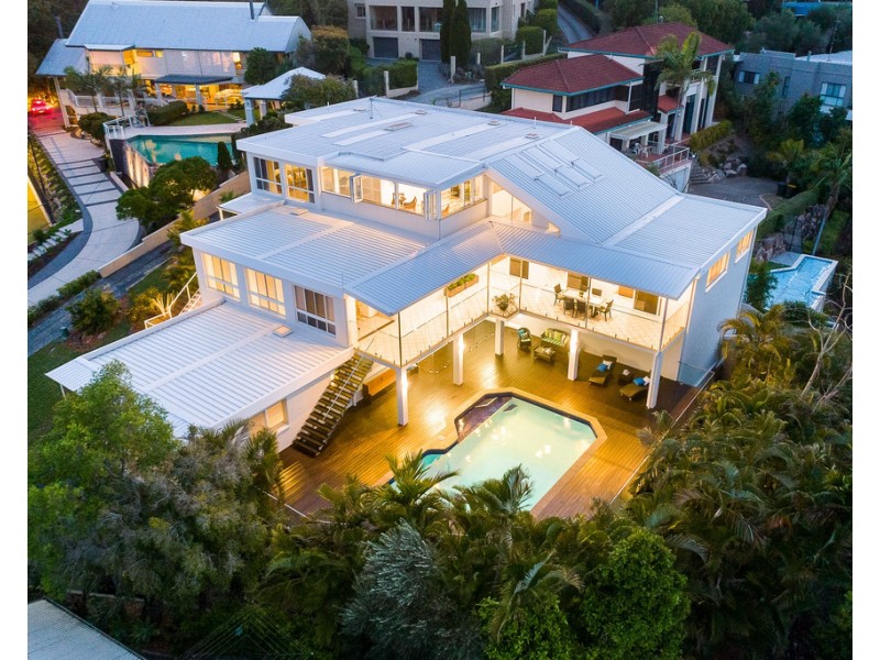 7 Satinwood Court, Bardon QLD 4065