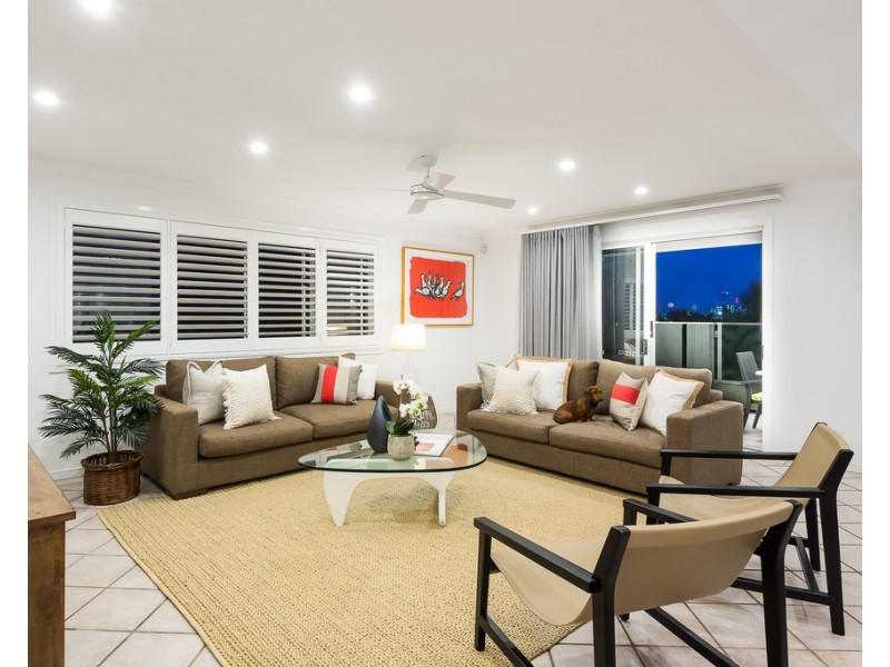 7 Satinwood Court, Bardon QLD 4065