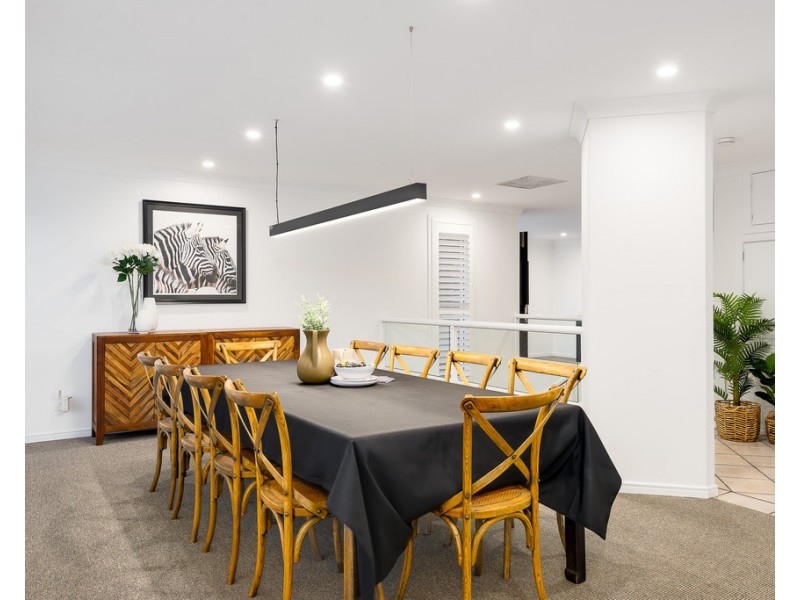 7 Satinwood Court, Bardon QLD 4065