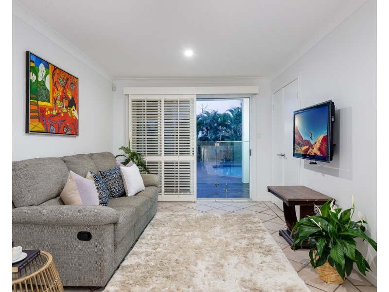 7 Satinwood Court, Bardon QLD 4065