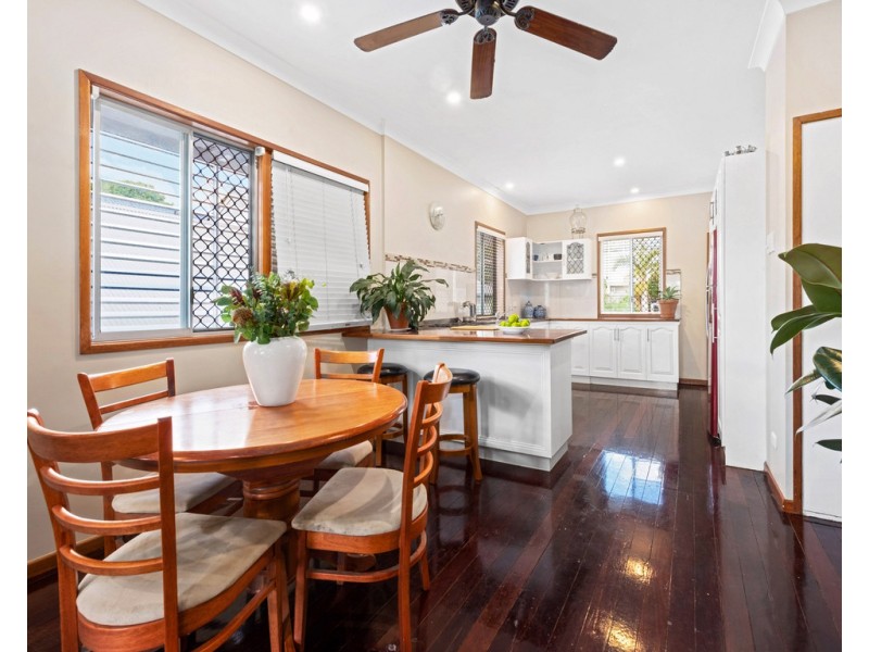 68 Waverley Street, Annerley QLD 4103