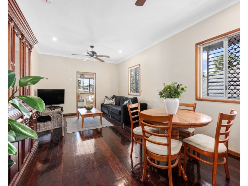 68 Waverley Street, Annerley QLD 4103