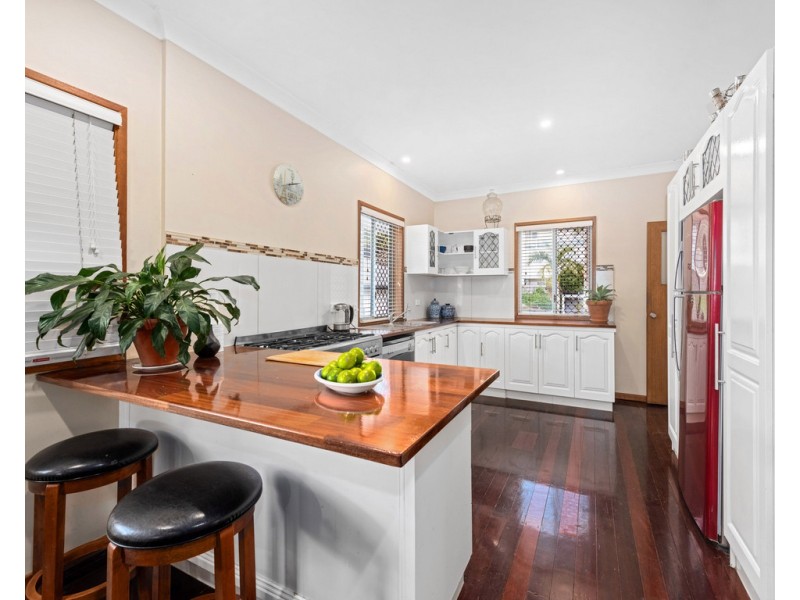 68 Waverley Street, Annerley QLD 4103