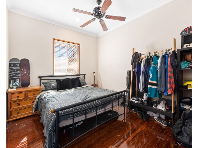 68 Waverley Street, Annerley QLD 4103