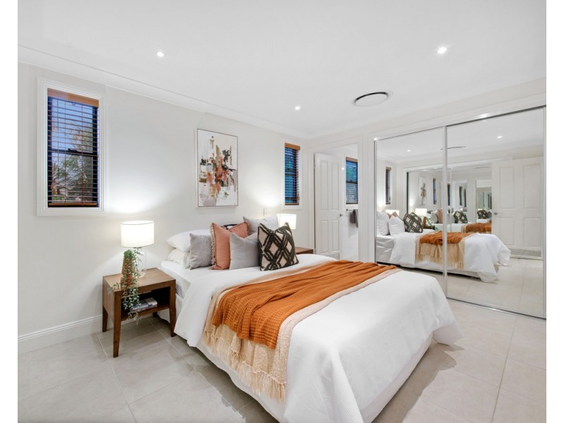 14 Habana Street, The Gap QLD 4061