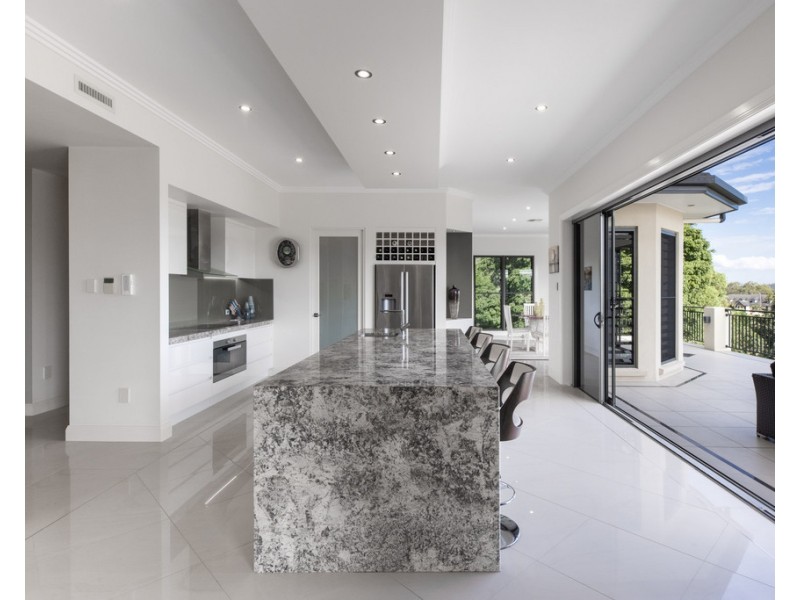 701 Clear Mountain Road, Clear Mountain QLD 4500