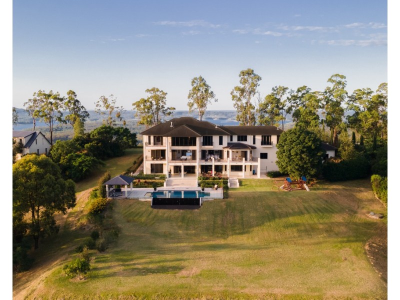 701 Clear Mountain Road, Clear Mountain QLD 4500