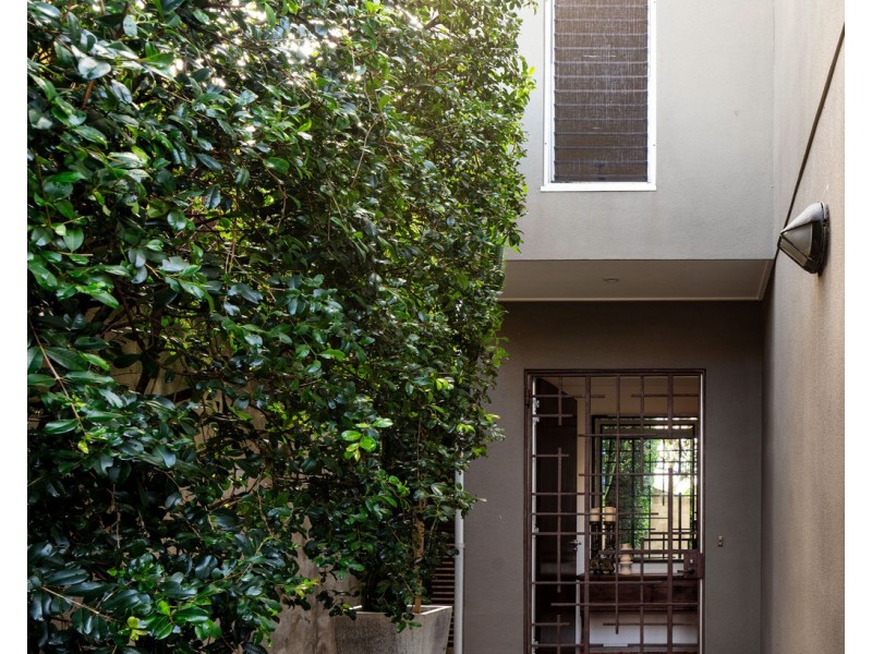 26 Ellis Street, Teneriffe QLD 4005