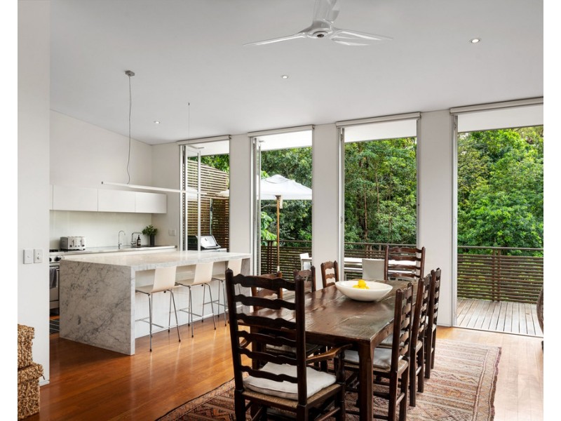 26 Ellis Street, Teneriffe QLD 4005