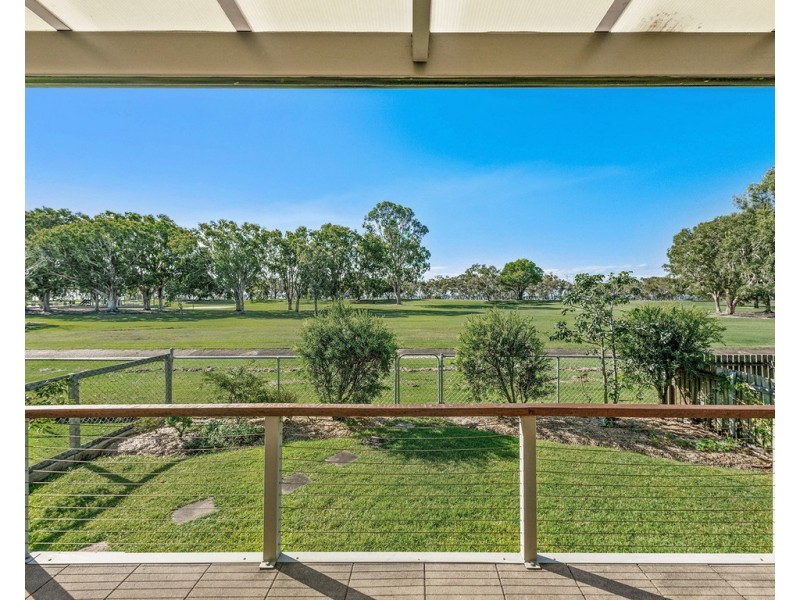 65 O’Quinn Street, Nudgee Beach QLD 4014