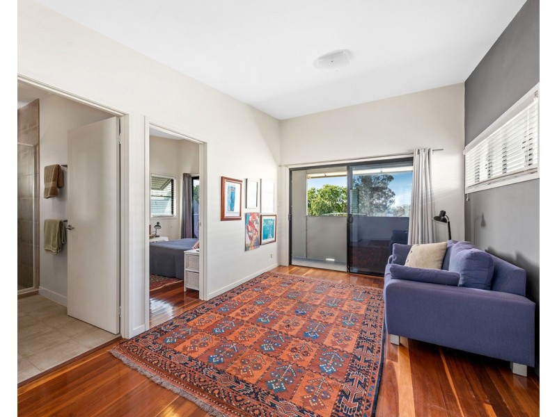 65 O’Quinn Street, Nudgee Beach QLD 4014