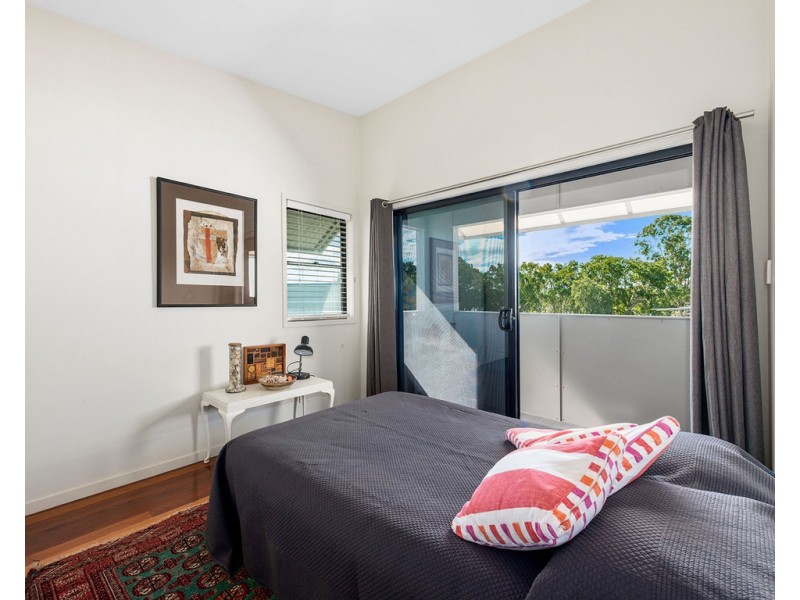 65 O’Quinn Street, Nudgee Beach QLD 4014