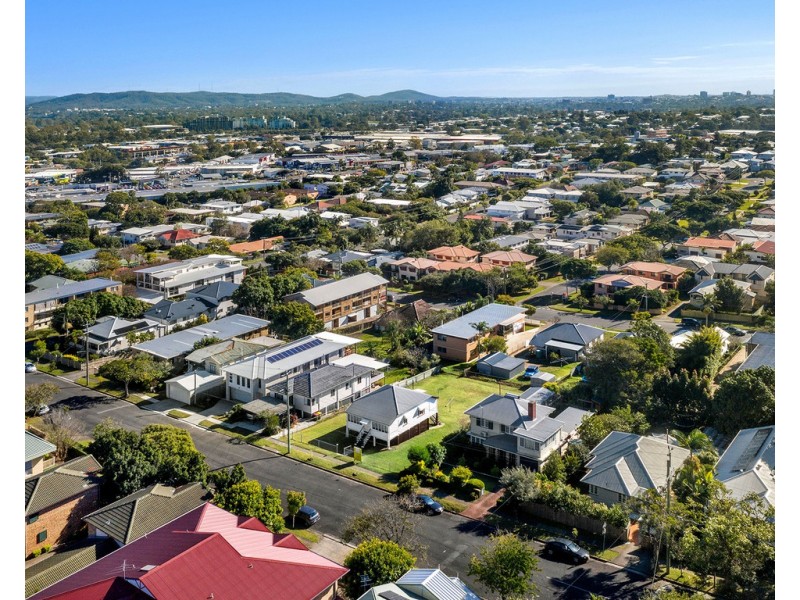 88 Chaucer Street, Moorooka QLD 4105