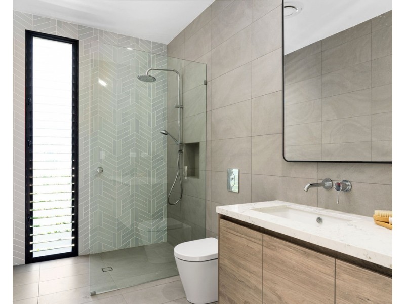 159 Sackville Street, Greenslopes QLD 4120