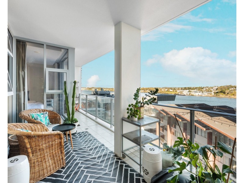 4017/37c Harbour Road, Hamilton QLD 4007