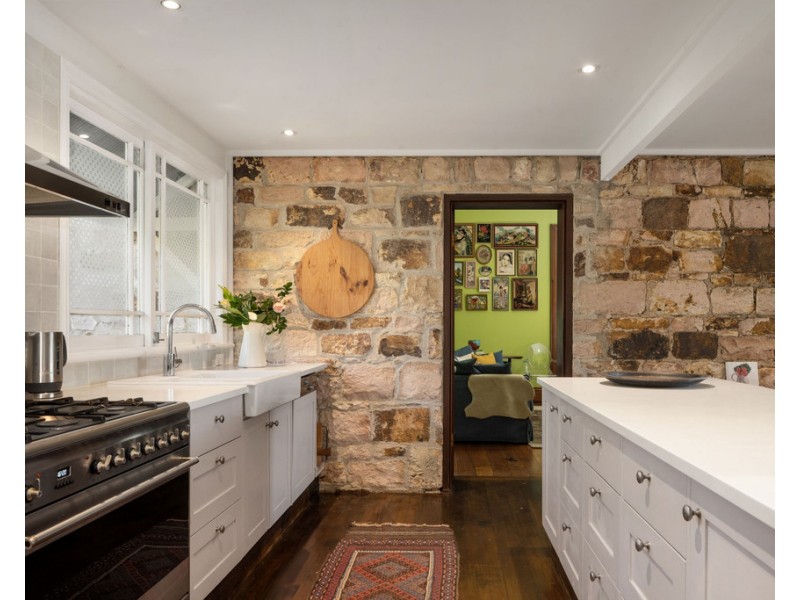 101 Windsor Road, Red Hill QLD 4059