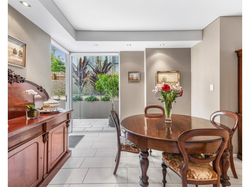 2/21 Florence Street, Teneriffe QLD 4005